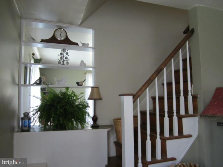 314 Edgemore Road Secane, PA 19018 - Photo 14 of 25