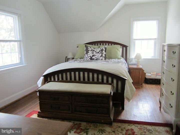 314 Edgemore Road Secane, PA 19018 - Photo 16 of 25 Master Bedroom
