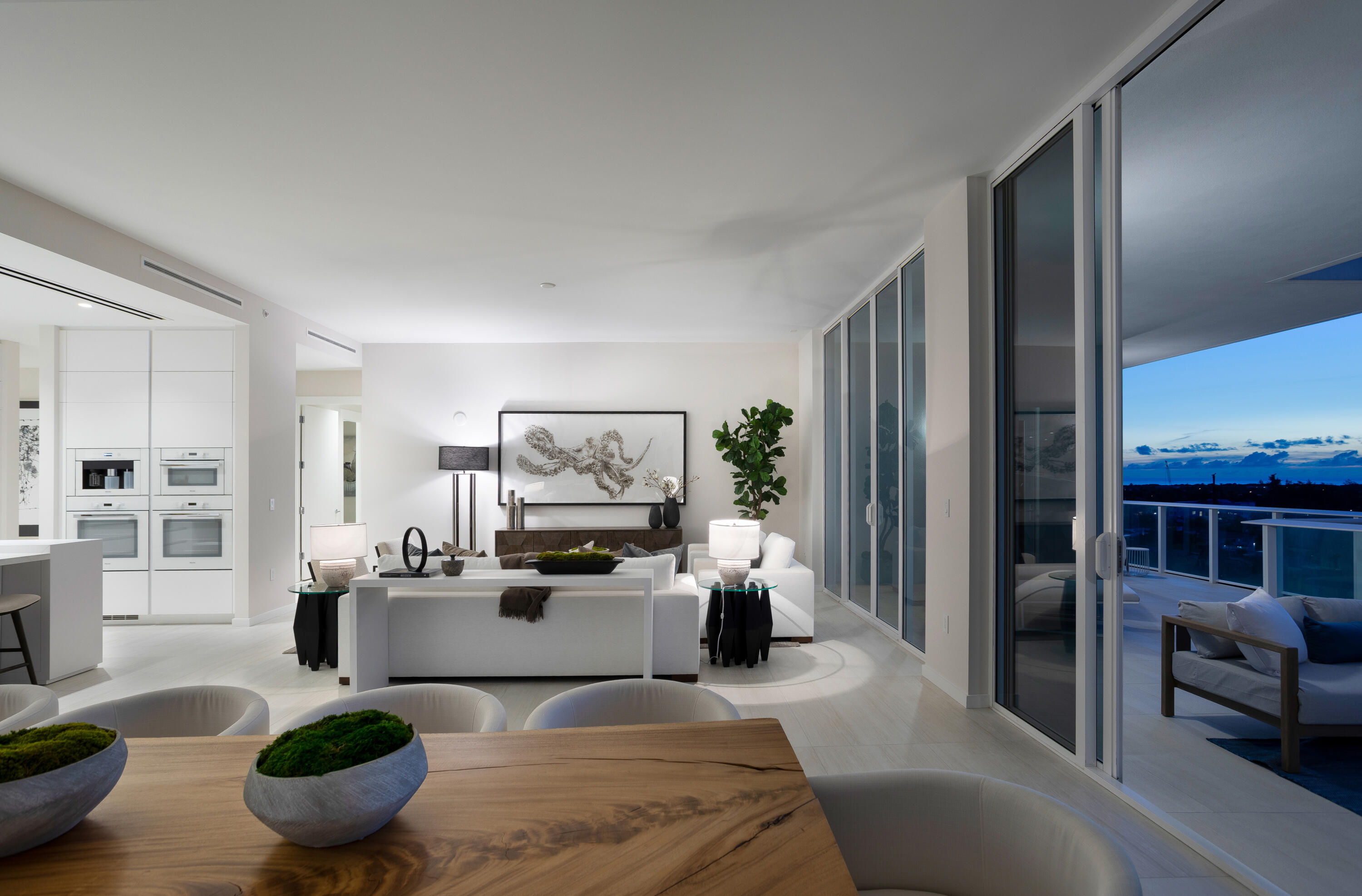 200 Southeast Mizner Boulevard, Unit PH18 Boca Raton, FL 33432 - Photo 18 of 49 DINING TO LIVING AT SUNRISE