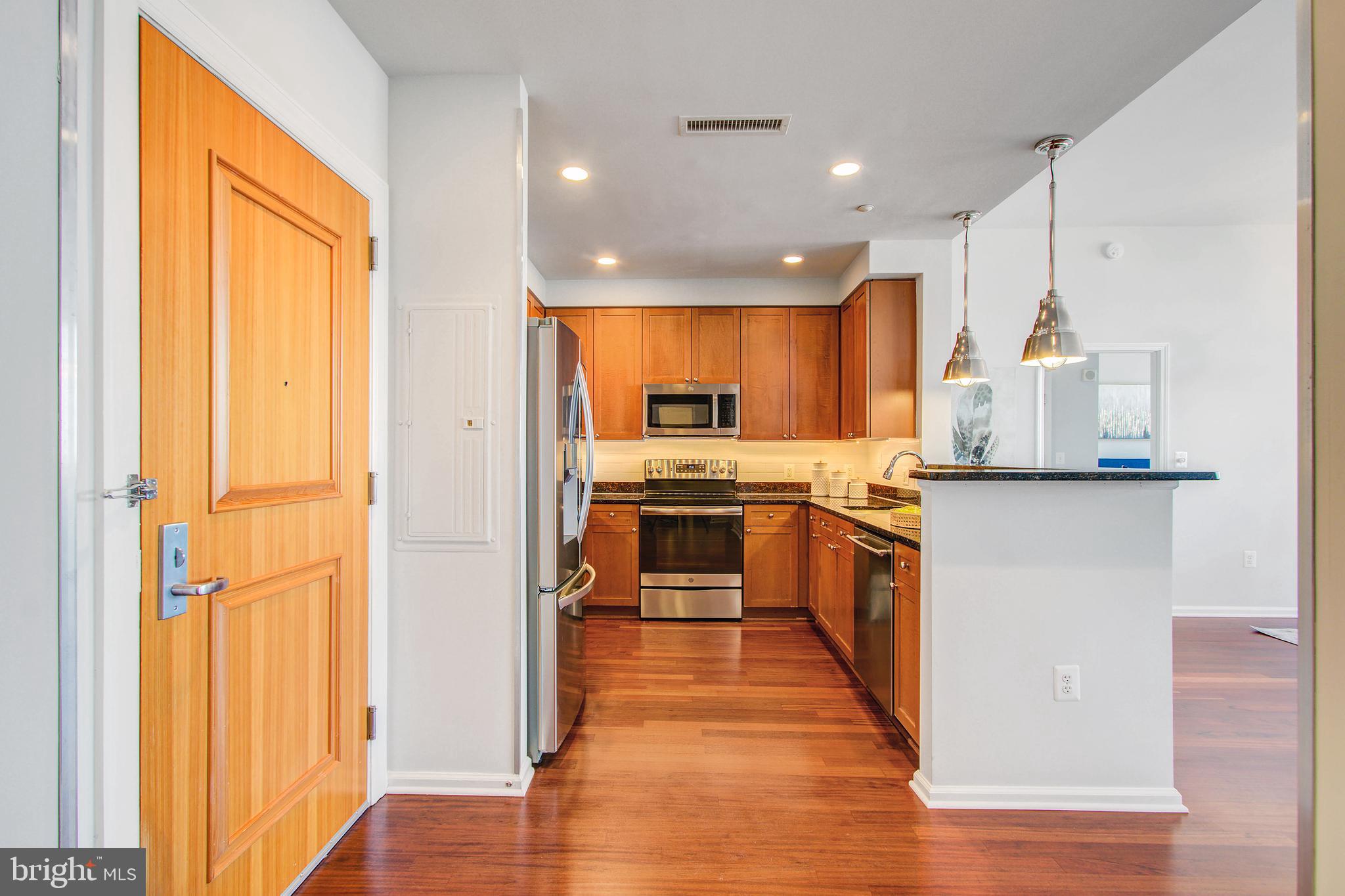 11700 Old Georgetown Road, Unit 1408 North Bethesda, MD 20852 - Photo 14 of 50