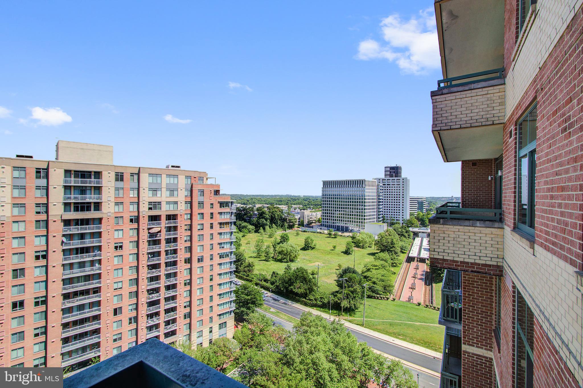 11700 Old Georgetown Road, Unit 1408 North Bethesda, MD 20852 - Photo 18 of 50