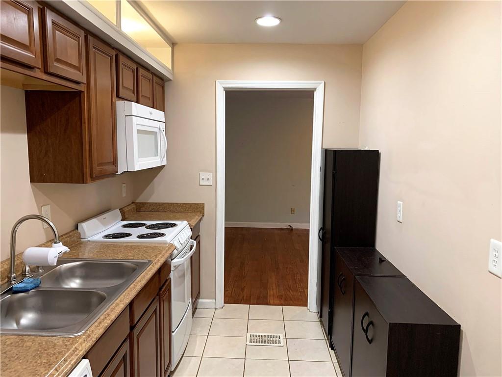 317 West Wieuca Road Northeast Atlanta, GA 30342 - Photo 9 of 20