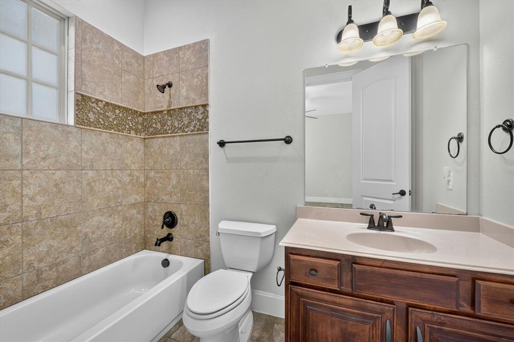 861 Hayden Road Lantana, TX 76226 - Photo 28 of 40