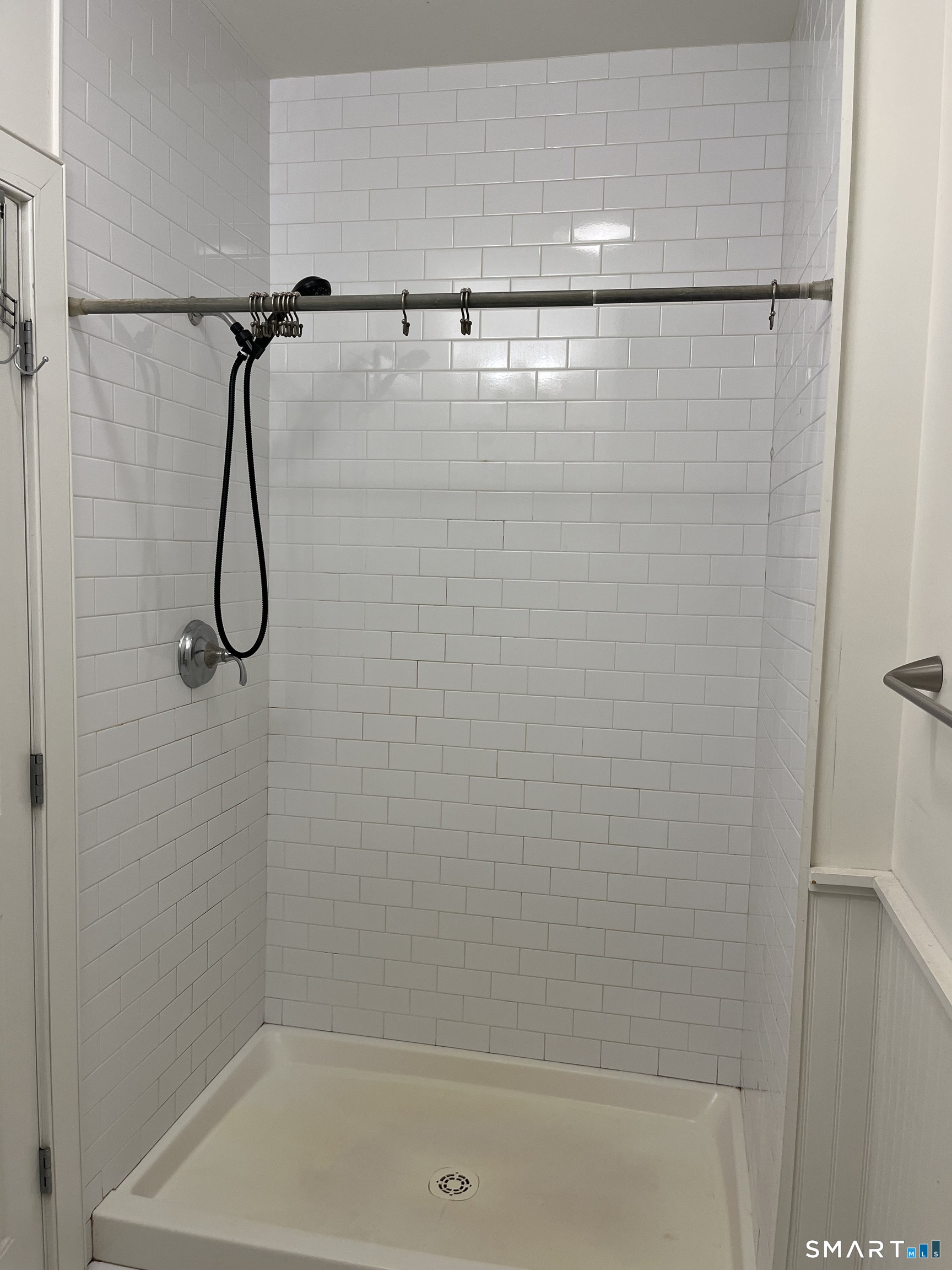 1343 Boston Post Road, Unit 208 Madison, CT 06443 - Photo 8 of 14 Gallery Image 8