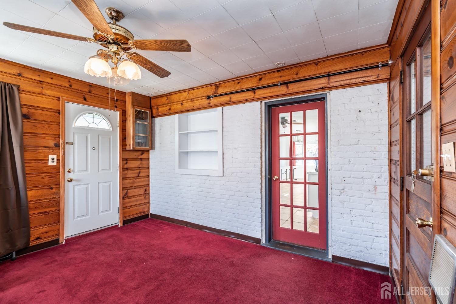 11 Gurley Road Edison, NJ 08817 - Photo 21 of 24 an empty room with windows