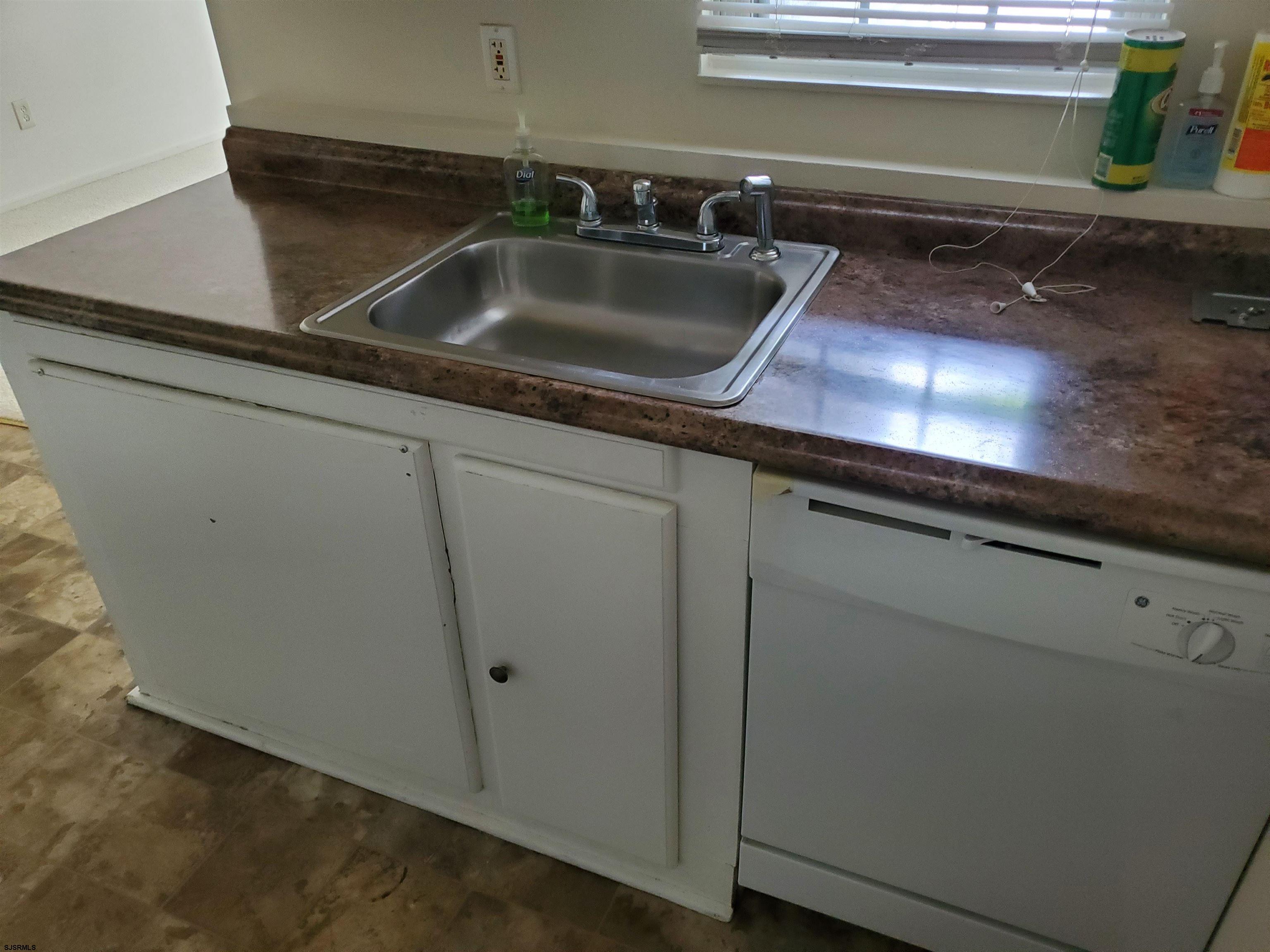 178 Meadow Ridge Road, Unit 178 Galloway Township, NJ 08205 - Photo 3 of 8 Gallery Image 3