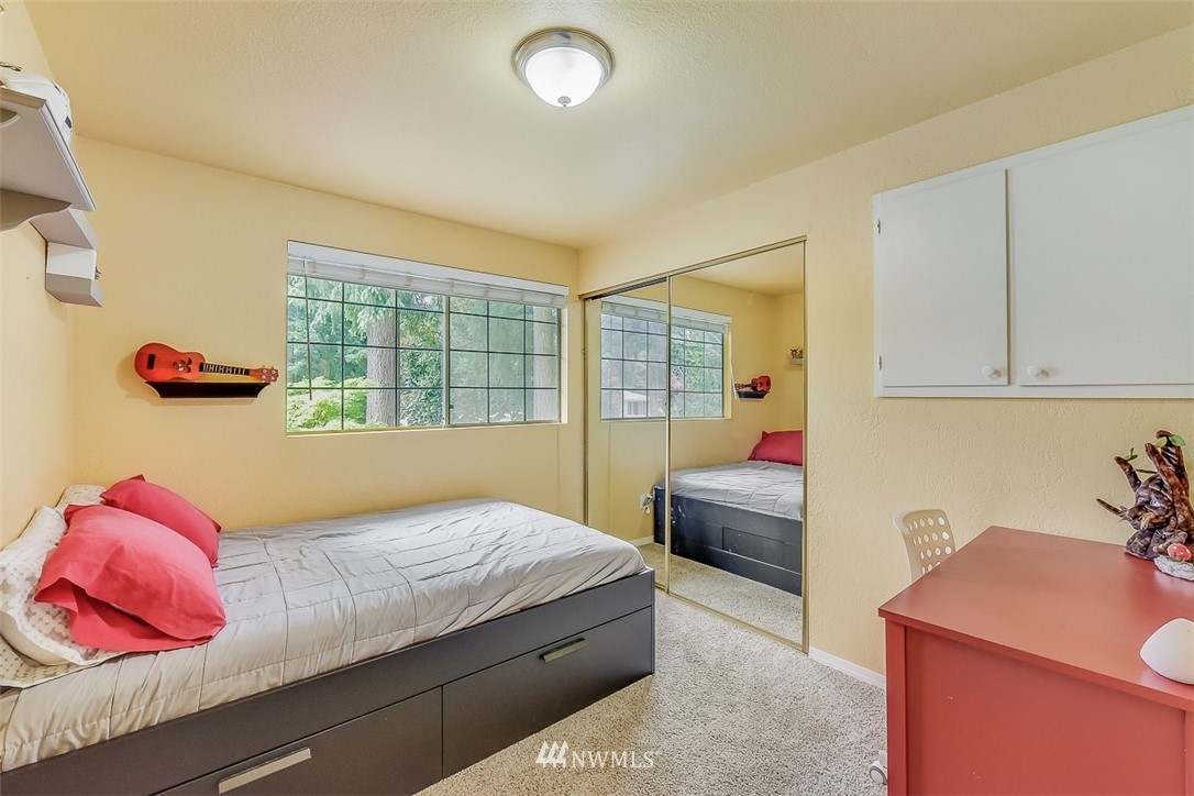 15 219th Place Southwest Bothell, WA 98021 - Photo 14 of 24