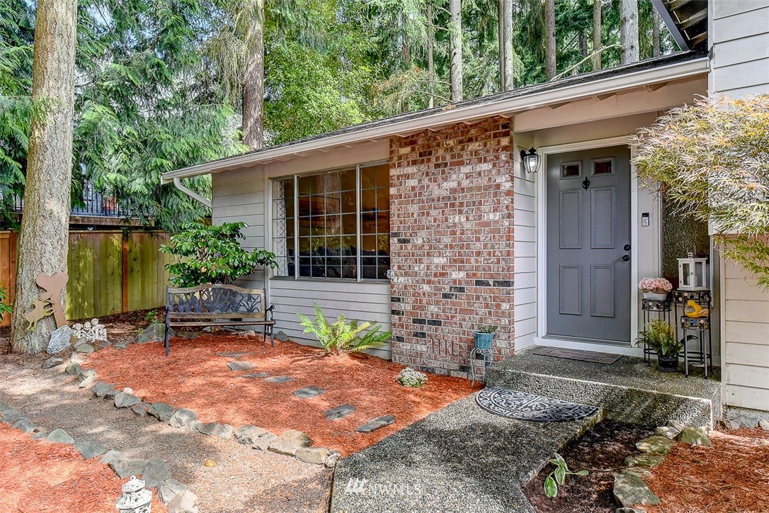15 219th Place Southwest Bothell, WA 98021 - Photo 3 of 24