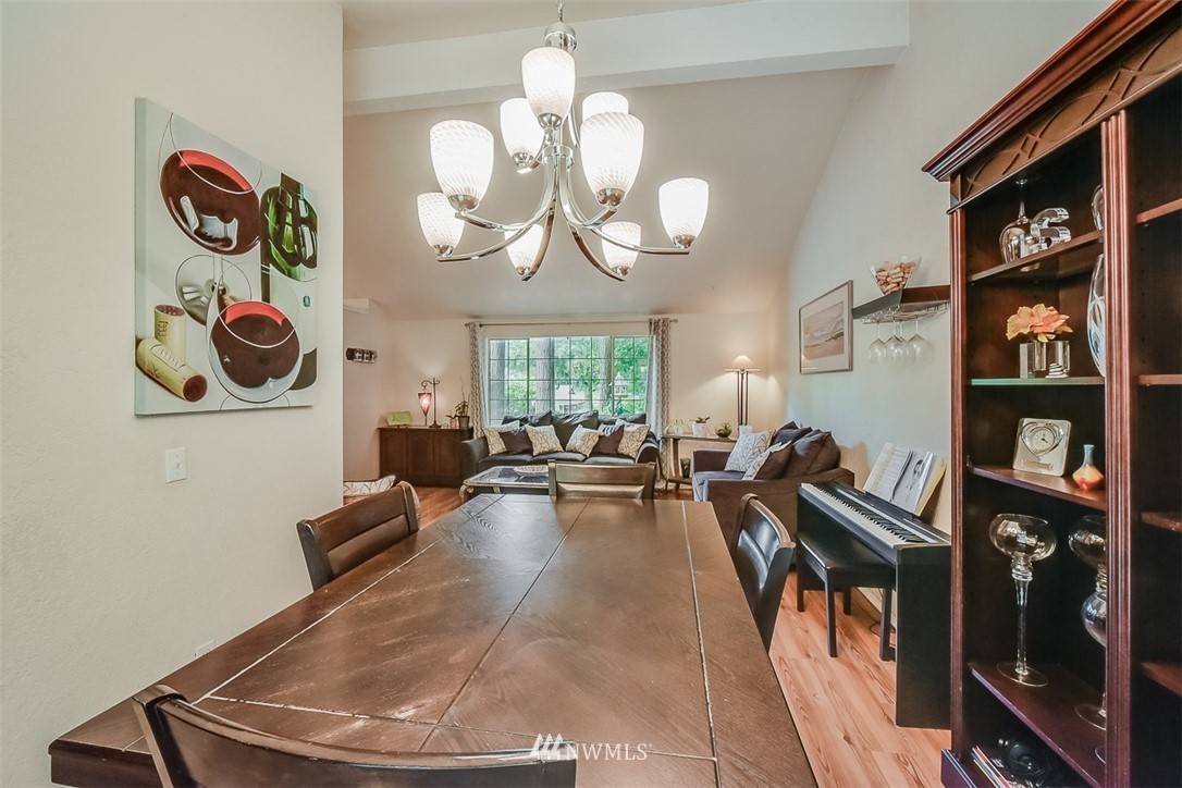 15 219th Place Southwest Bothell, WA 98021 - Photo 8 of 24