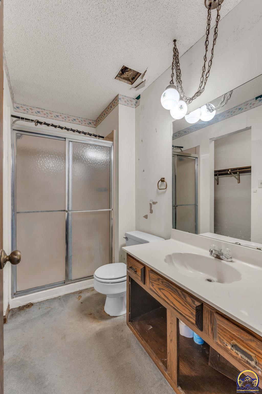 5328 Northwest Green Hills Road Topeka, KS 66618 - Photo 22 of 34