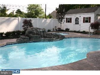 1 Springville Way Mount Laurel, NJ 08054 - Photo 21 of 25 Pool