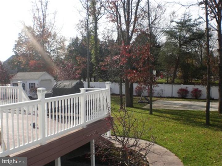 1 Springville Way Mount Laurel, NJ 08054 - Photo 22 of 25 Deck