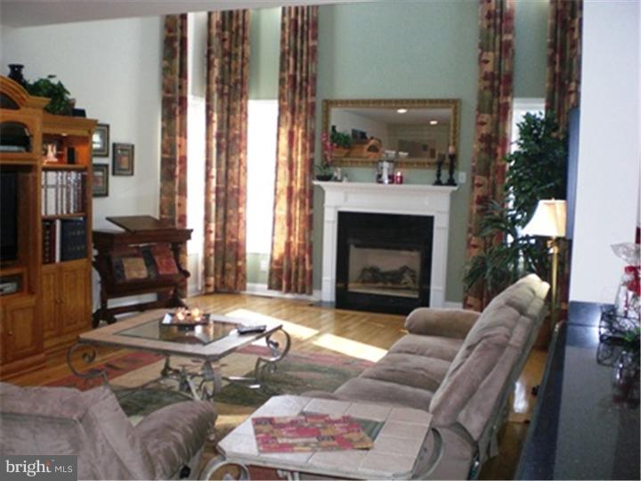 1 Springville Way Mount Laurel, NJ 08054 - Photo 9 of 25 Family Room