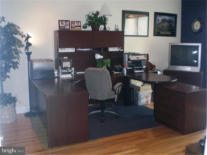 1 Springville Way Mount Laurel, NJ 08054 - Photo 10 of 25 Office / Study