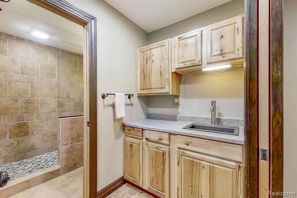 4374 Brogan Road Stockbridge, MI 49285 - Photo 18 of 94