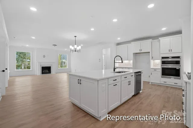 $722,500 | 7152 Bil-Mar Drive, Harrisburg, NC 28075