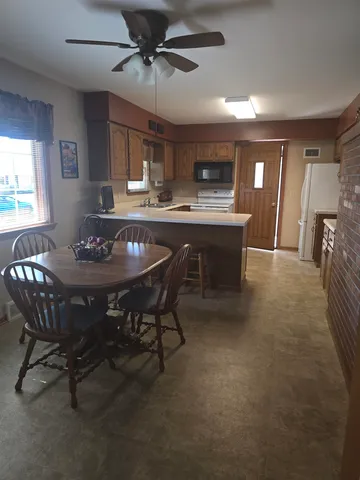 $215,000 | 843 Sycamore Street, Lancaster, WI 53813