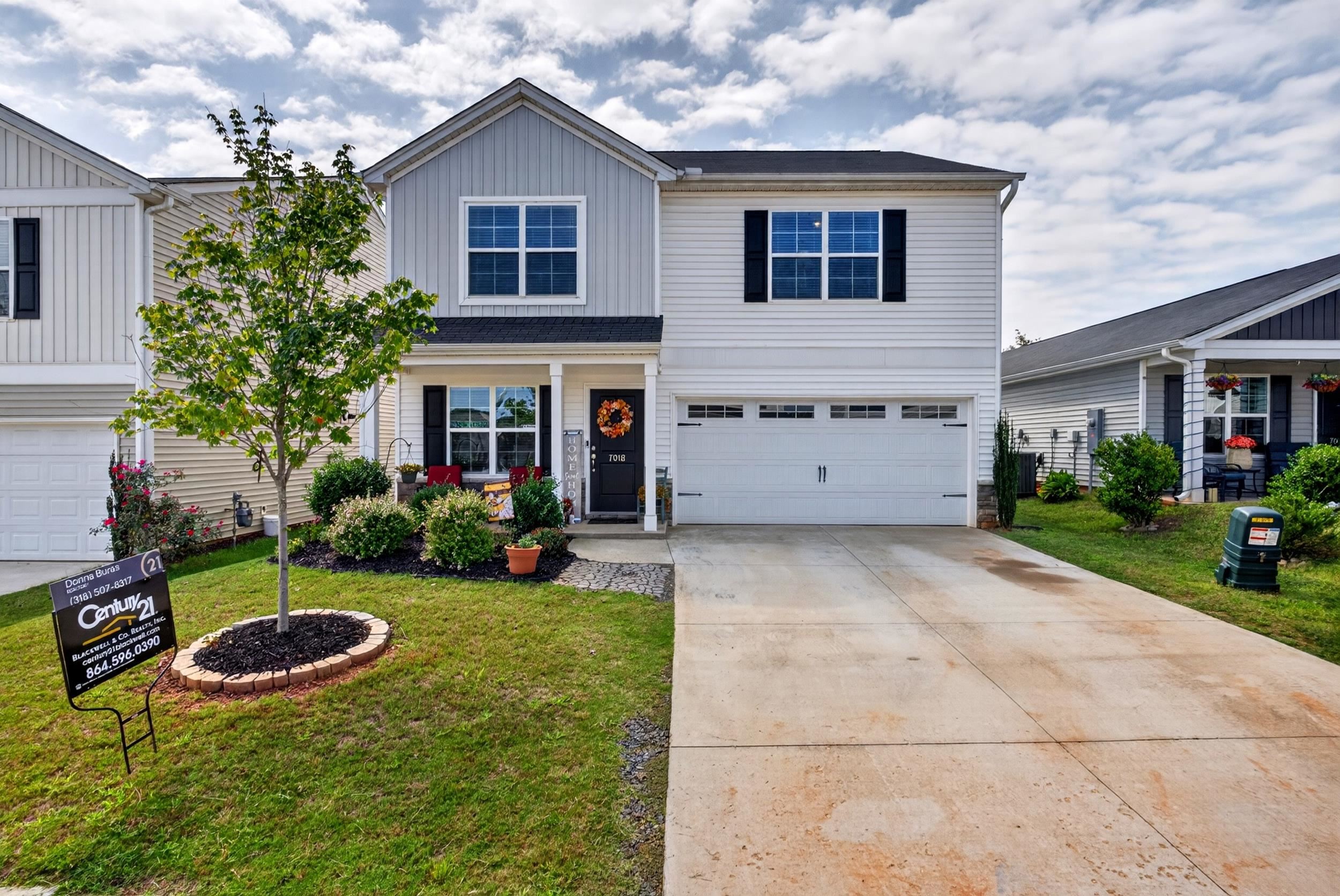 7018 Wingate Drive Inman, SC 29349 - Photo 2 of 38 Gallery Image 2