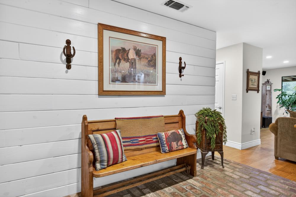 2476 Frontier Road Auburn, CA 95603 - Photo 5 of 74