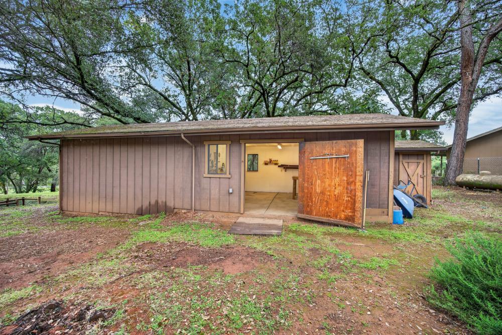 2476 Frontier Road Auburn, CA 95603 - Photo 58 of 74