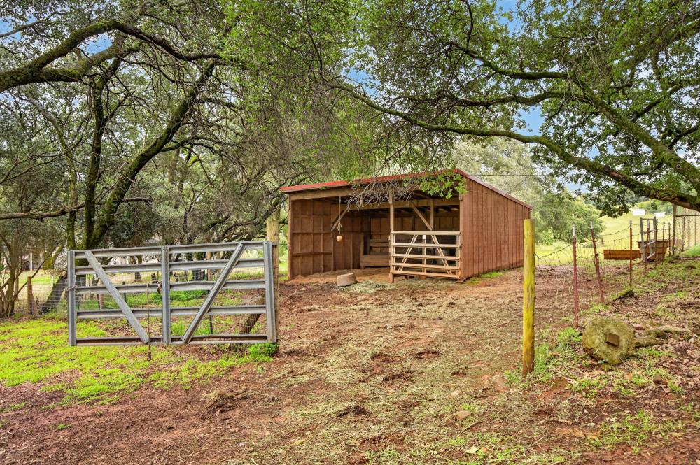 2476 Frontier Road Auburn, CA 95603 - Photo 62 of 74