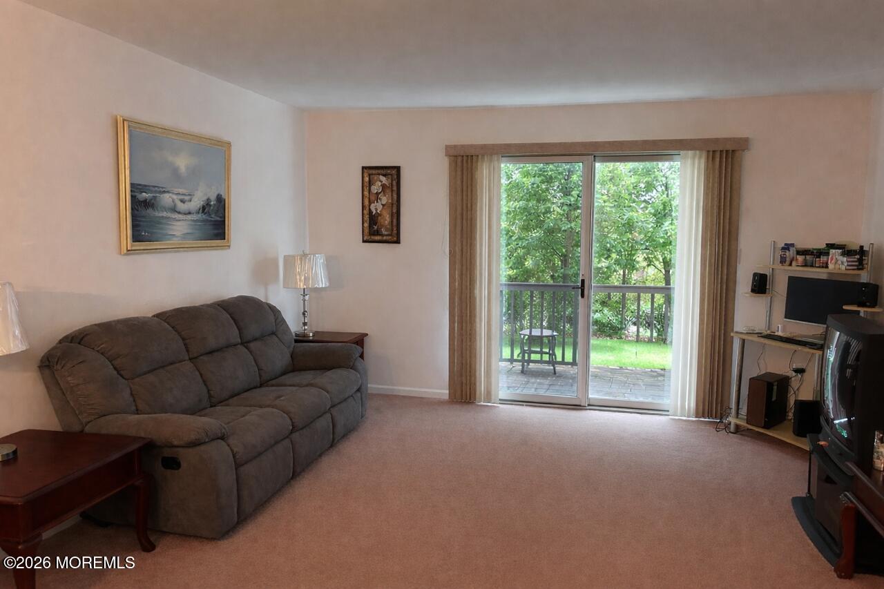 91 Arrowood Road, Unit D Manalapan, NJ 07726 - Photo 3 of 13 Living Room
