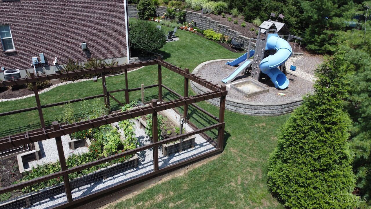 10550 Deerfield Road Montgomery, OH 45242 - Photo 76 of 78 Gallery Image 76