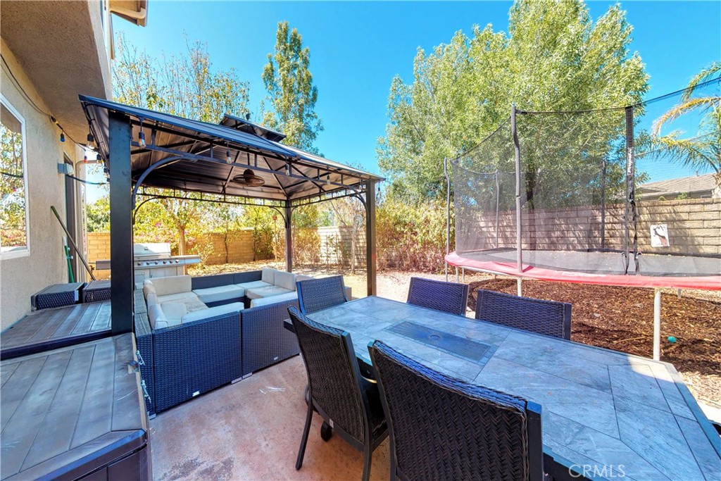 29315 Sequoia Road Canyon Country, CA 91387 - Photo 16 of 63