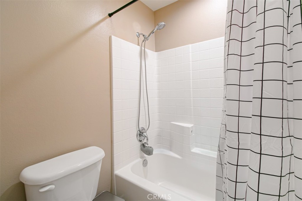 29315 Sequoia Road Canyon Country, CA 91387 - Photo 24 of 28