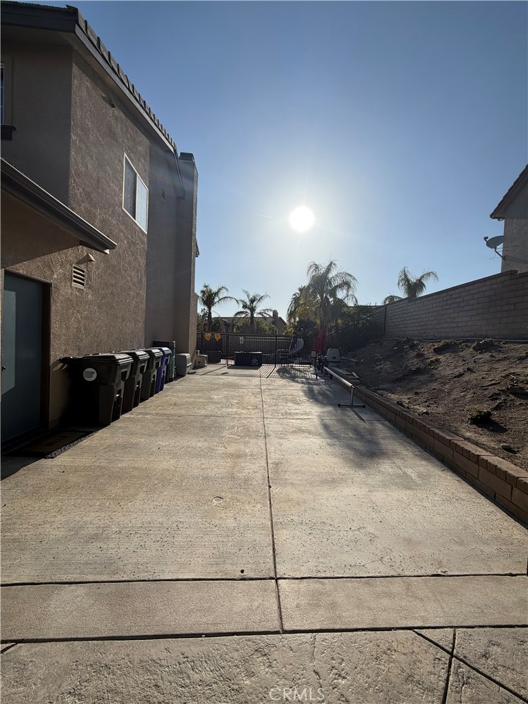 29315 Sequoia Road Canyon Country, CA 91387 - Photo 25 of 63