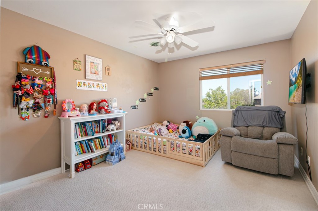 29315 Sequoia Road Canyon Country, CA 91387 - Photo 25 of 28
