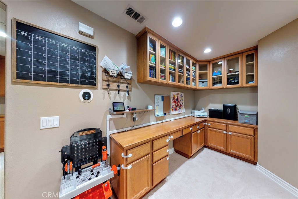29315 Sequoia Road Canyon Country, CA 91387 - Photo 30 of 63