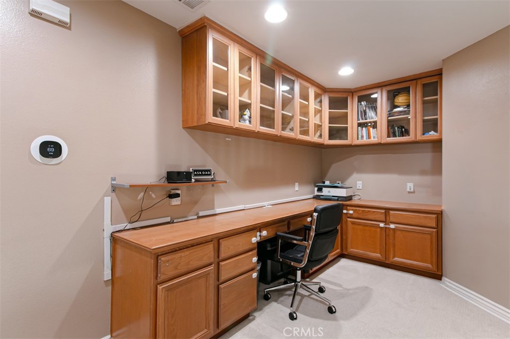 29315 Sequoia Road Canyon Country, CA 91387 - Photo 9 of 28