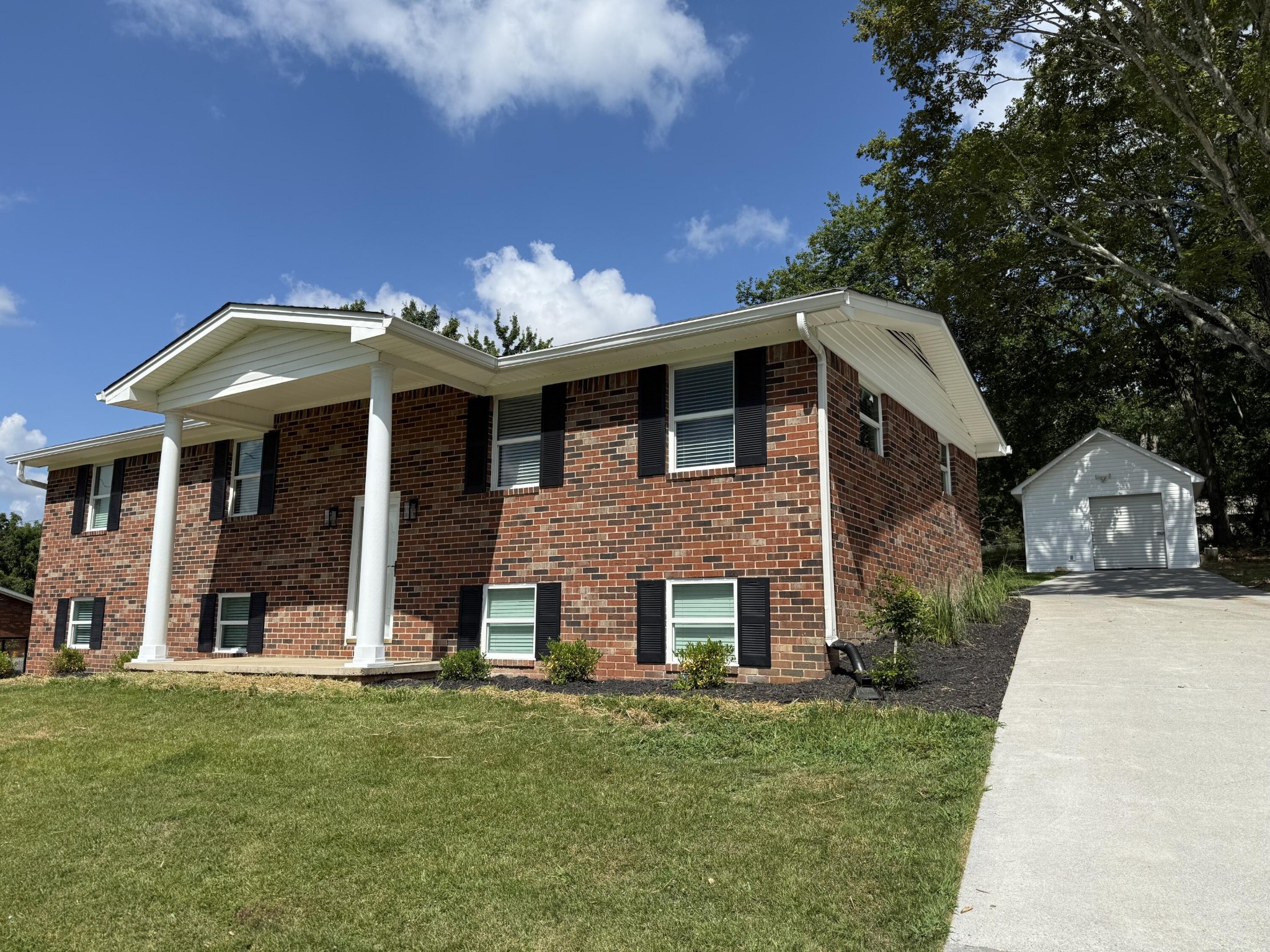 3570 Buchanan Road Southeast Cleveland, TN 37323 - Photo 2 of 17 Gallery Image 2