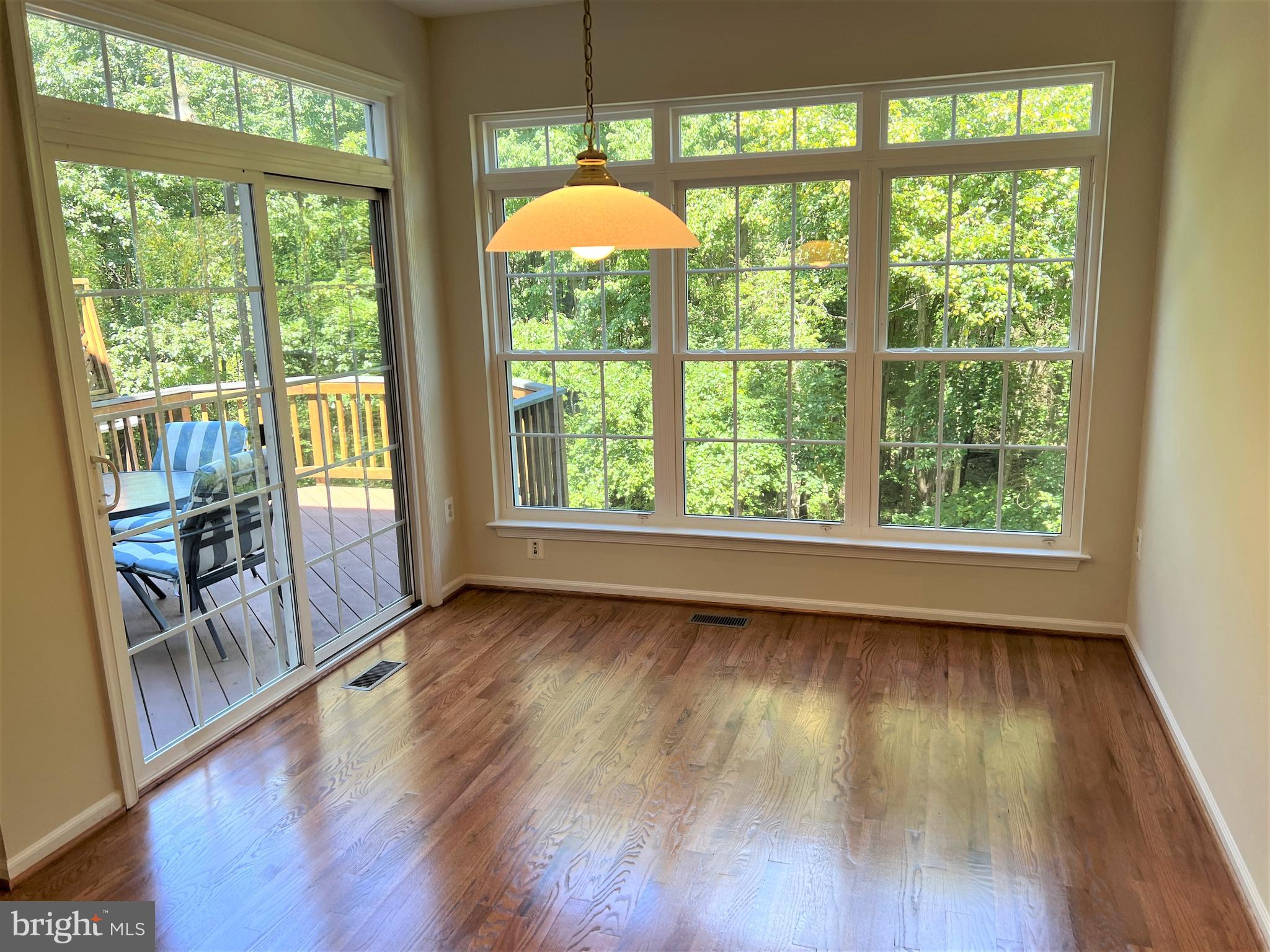 7317 Hampton Manor Place Springfield, VA 22150 - Photo 18 of 52