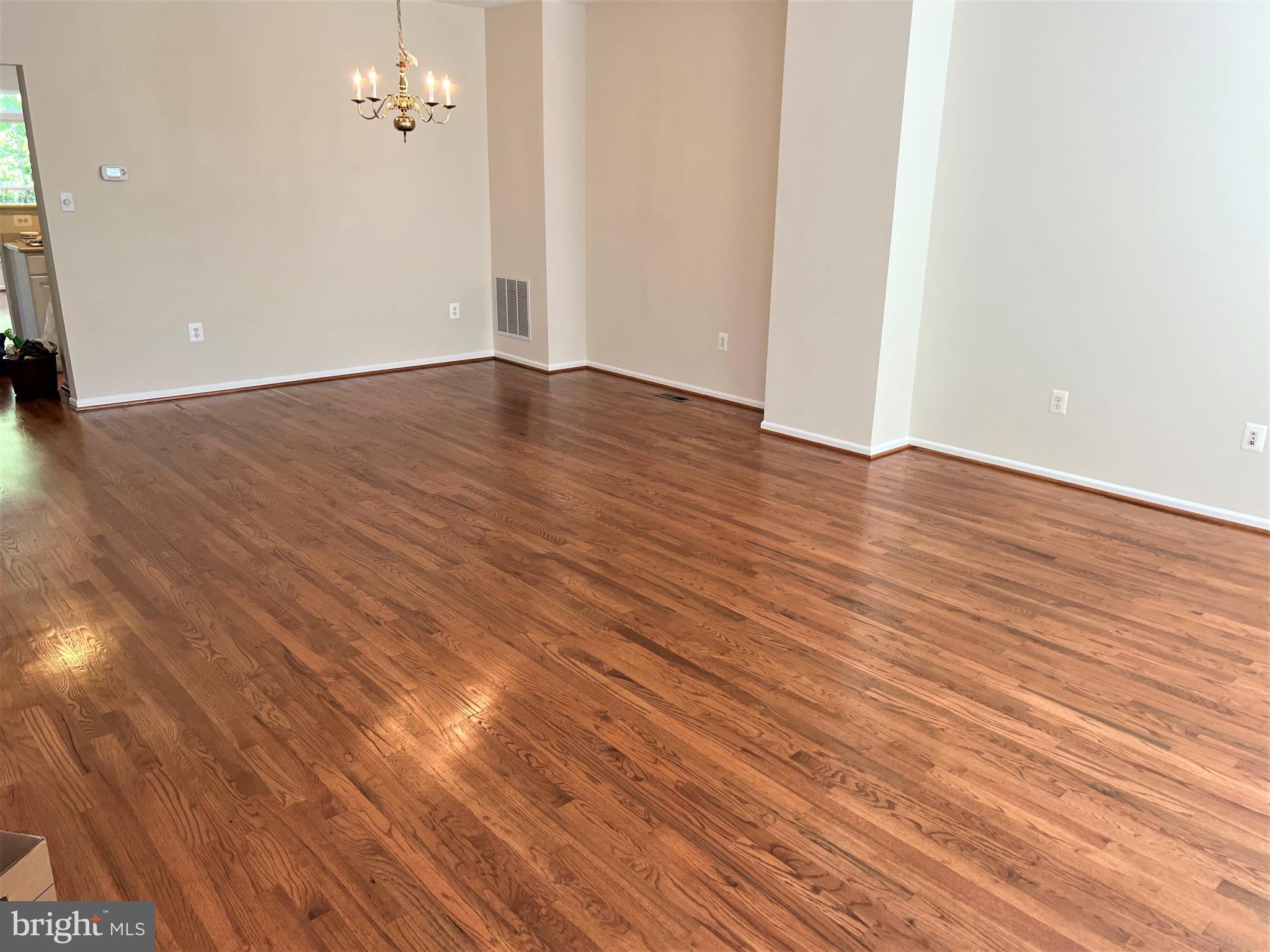 7317 Hampton Manor Place Springfield, VA 22150 - Photo 10 of 52