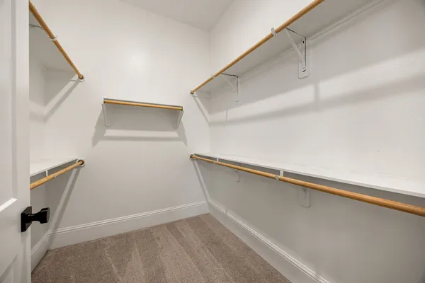 $639,000 | 734 Platinum Stone Lane, Pinehurst, TX 77362