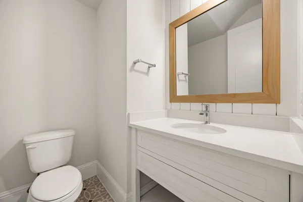 $639,000 | 734 Platinum Stone Lane, Pinehurst, TX 77362