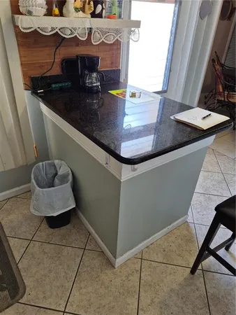 $99,000 | 2117 Club Circle, Unit 2117, Lakeshore, FL 33854