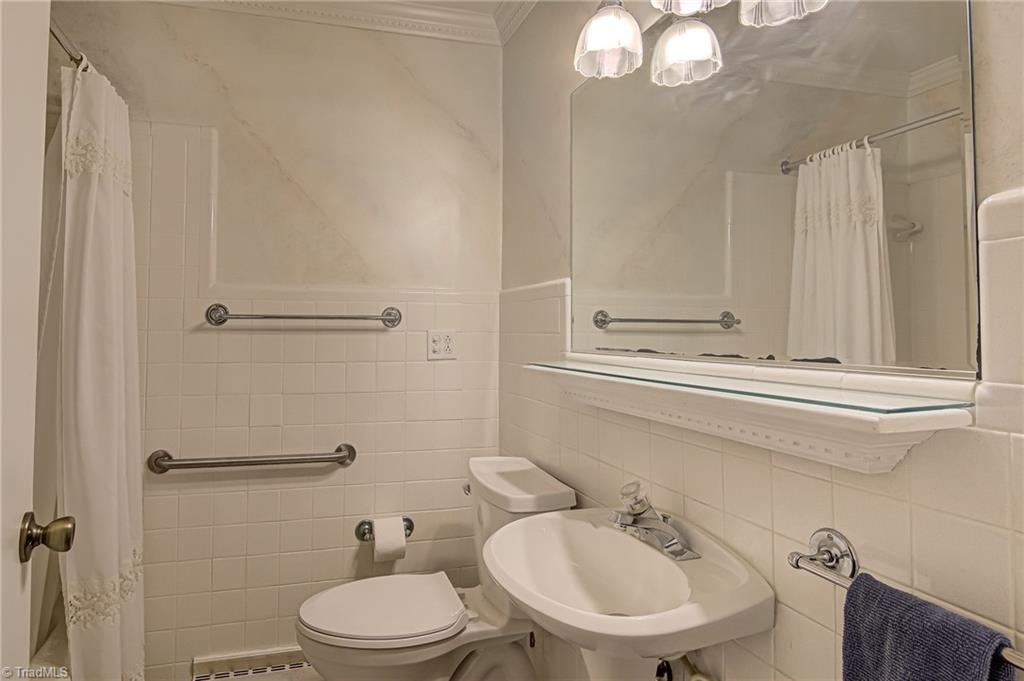 1314 Florida Street High Point, NC 27262 - Photo 26 of 36 Gallery Image 26