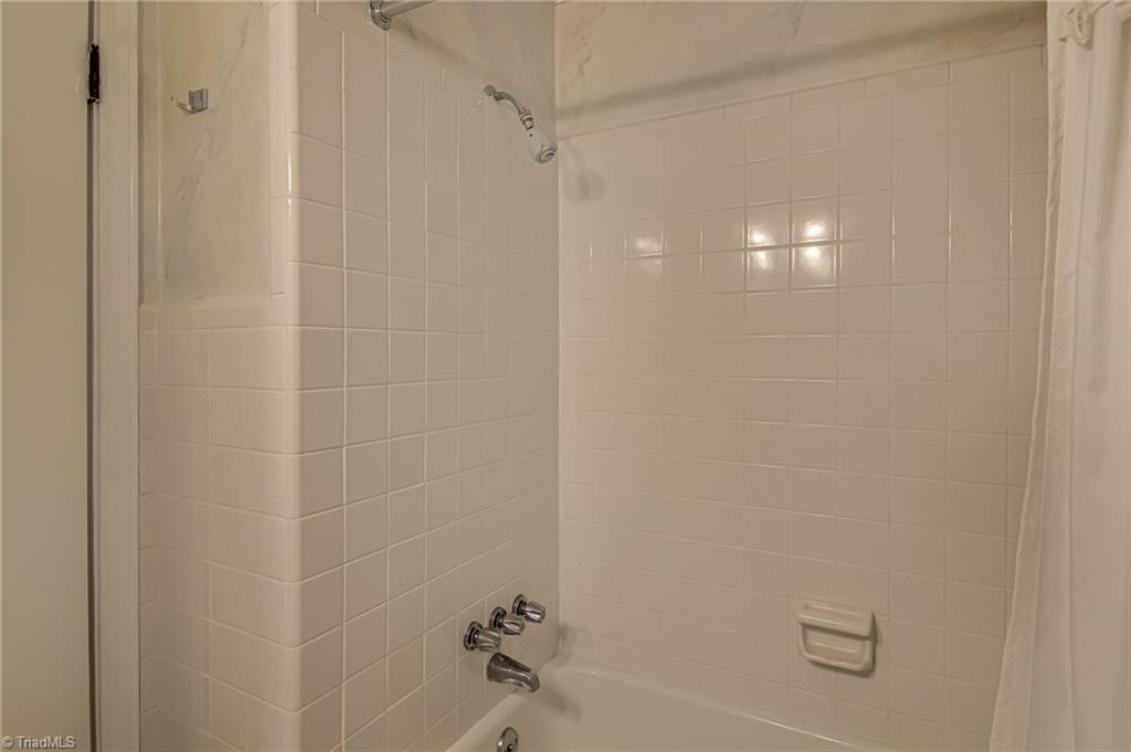 1314 Florida Street High Point, NC 27262 - Photo 27 of 36 Gallery Image 27
