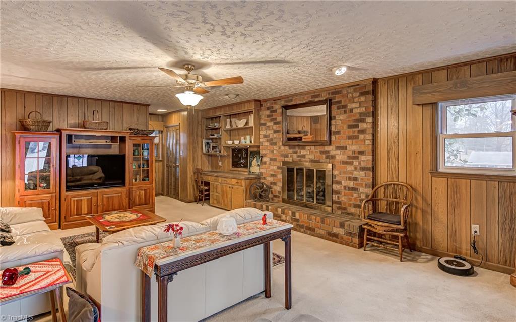 1314 Florida Street High Point, NC 27262 - Photo 5 of 36 Gallery Image 5