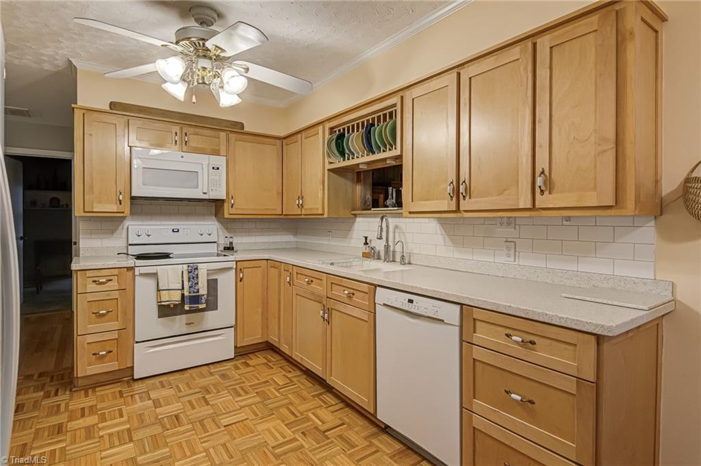 1314 Florida Street High Point, NC 27262 - Photo 10 of 36 Gallery Image 10