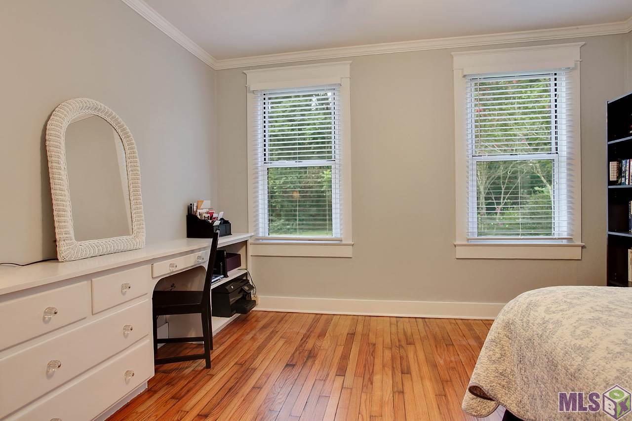 4341 Sweetbriar Street Baton Rouge, LA 70808 - Photo 7 of 11 Gallery Image 7