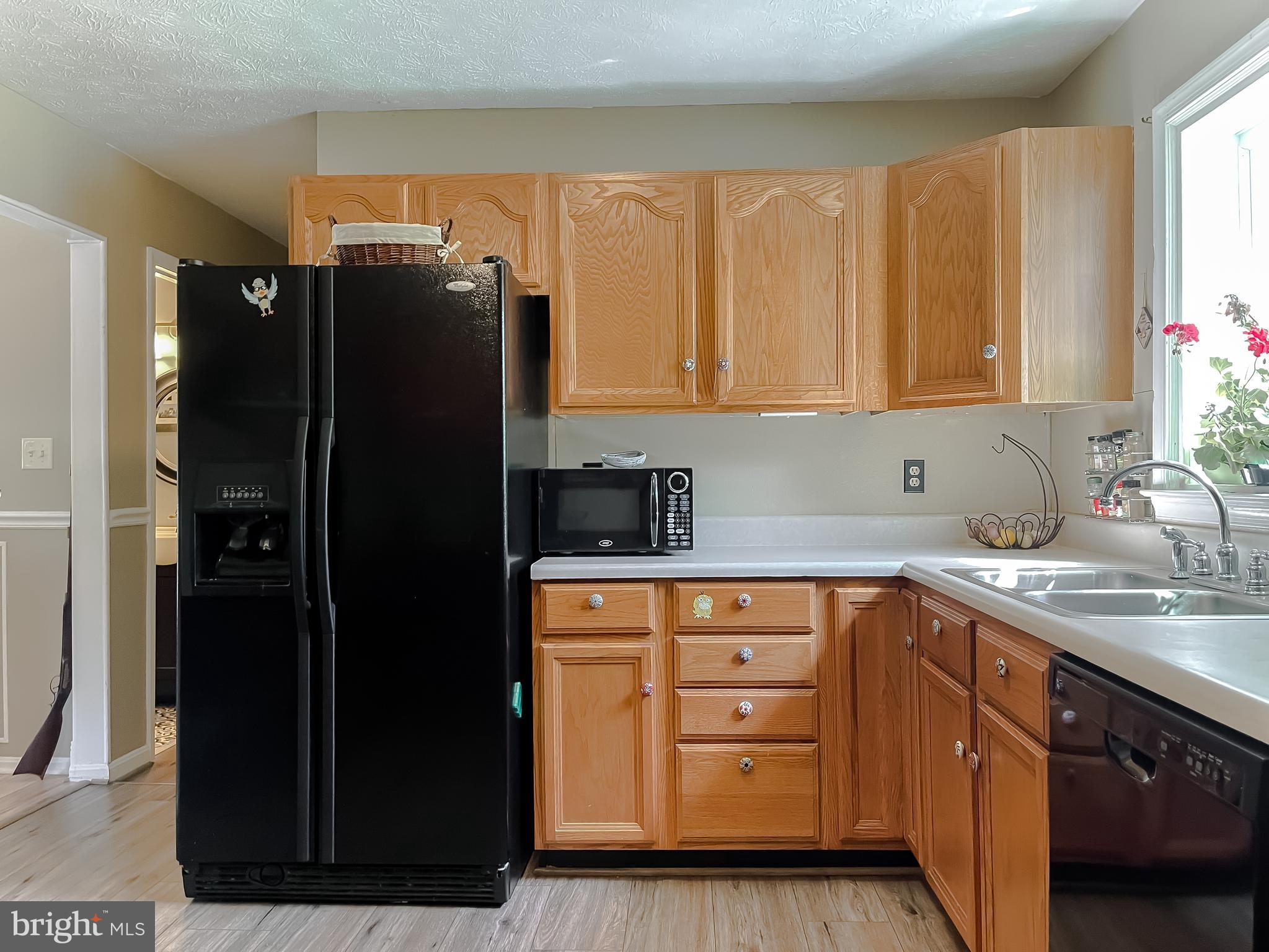 17672 St Inigoes Road St. Inigoes, MD 20684 - Photo 8 of 25 Kitchen