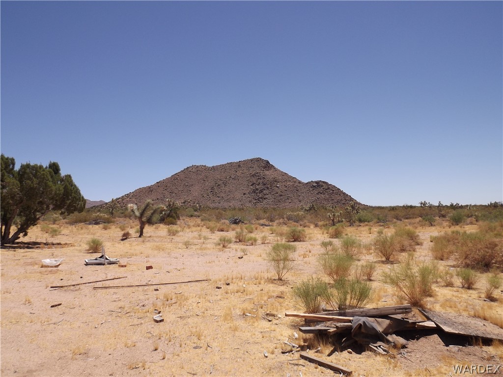 19636 Gunsmoke Road Yucca, AZ 86438 - Photo 13 of 17 Gallery Image 13