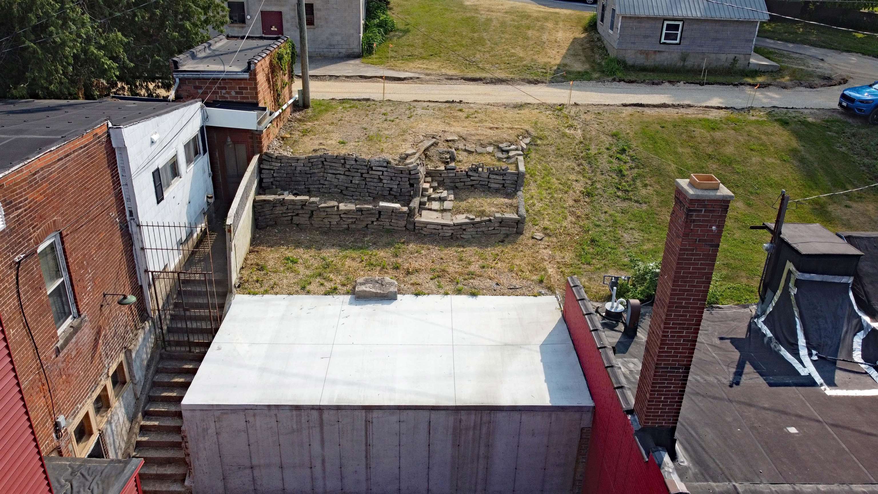 233 Main Street Elroy, WI 53929 - Photo 2 of 5