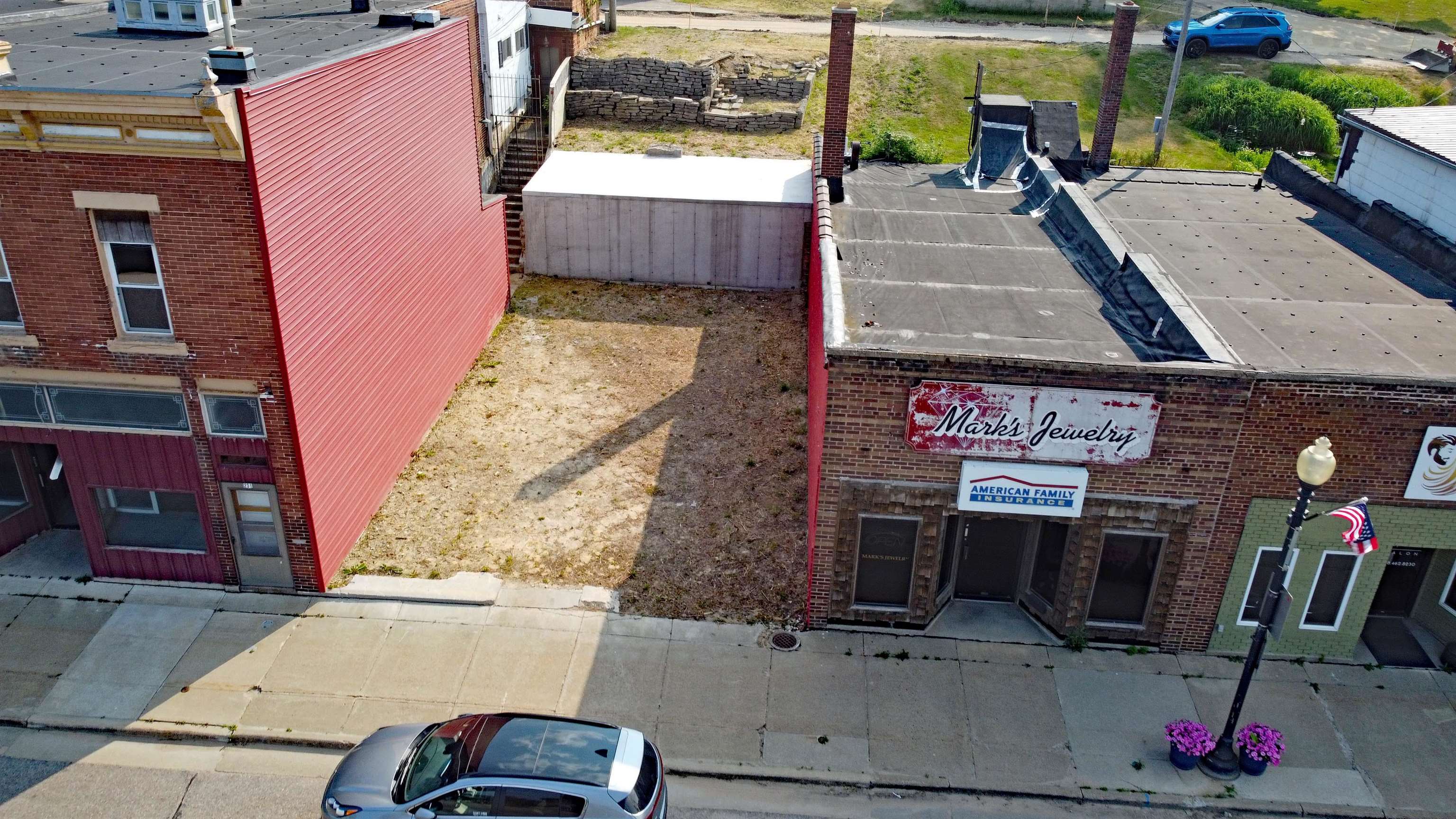 233 Main Street Elroy, WI 53929 - Photo 5 of 5