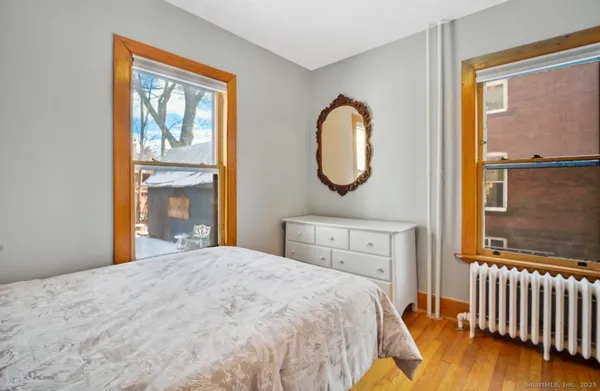 $2,200 | 52 Sherman Street, Hartford, CT 06105