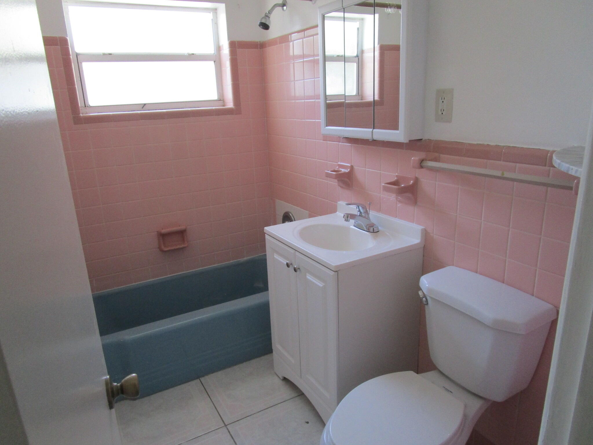 3501 Avenue East, Unit 1 Riviera Beach, FL 33404 - Photo 19 of 35 19
